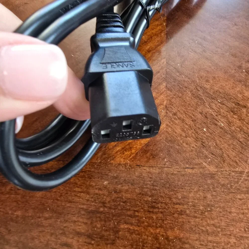 Universal 3-Prong AC Power Cord Cable 6ft IEC C13 to NEMA 5-15P NEW NWT. Brand